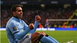 Tevez sáng tạo màn ăn mừng “tài xế”